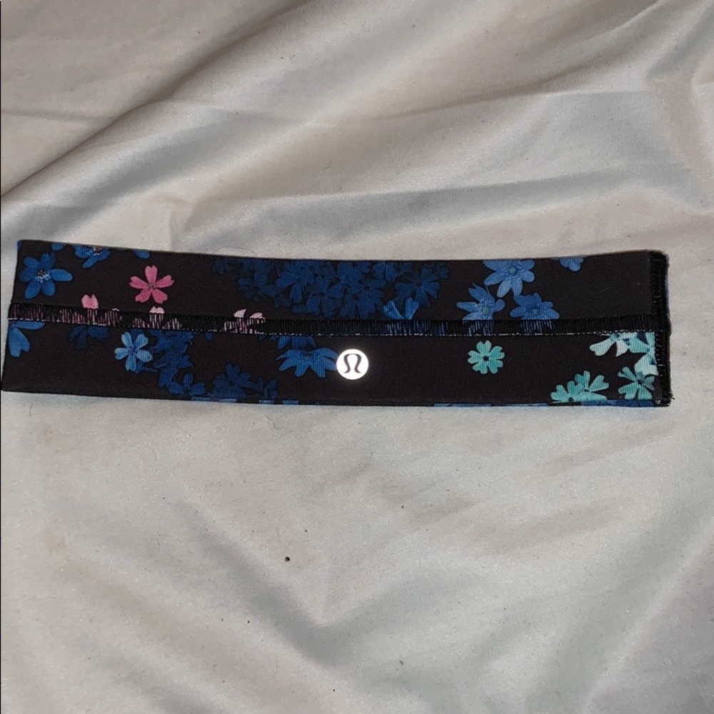 Floral Lululemon headband